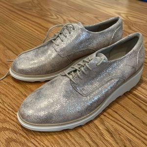 Brand new Clark’s collection pewter leather platform shoes